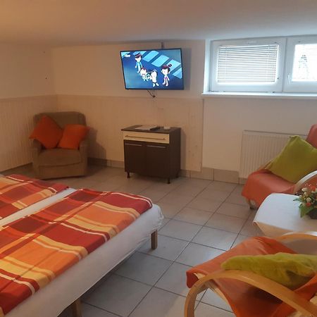 Sub Rosa Two-Bedroom Apartment Balatonfenyves Extérieur photo